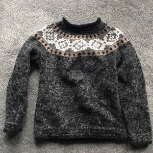 Beautiful wool handmade fair isle sweater